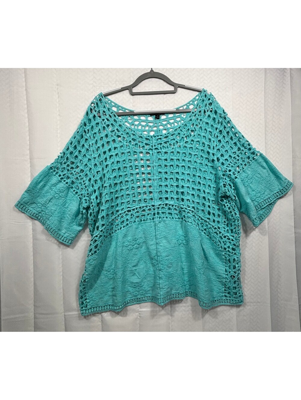 Lane Bryant Plus Size 24 Turquoise Crochet and Embroidered Cotton Blouse
